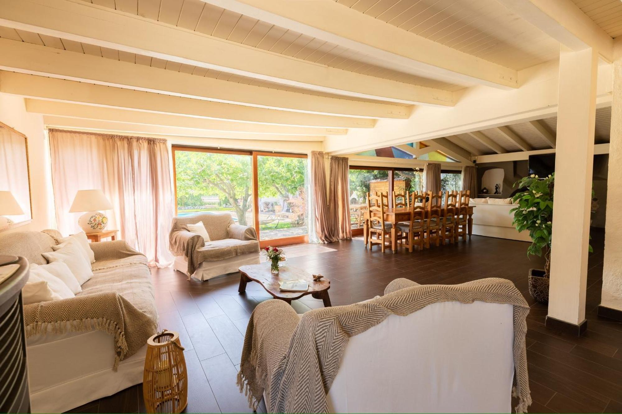 Villa Niloan أولبيا المظهر الخارجي الصورة